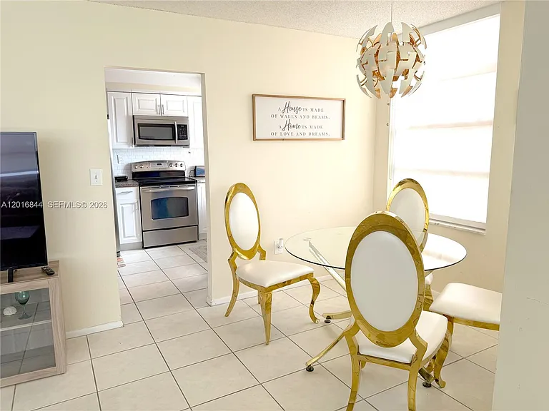 1301 NE Miami Gardens Dr #626W — Photo 7