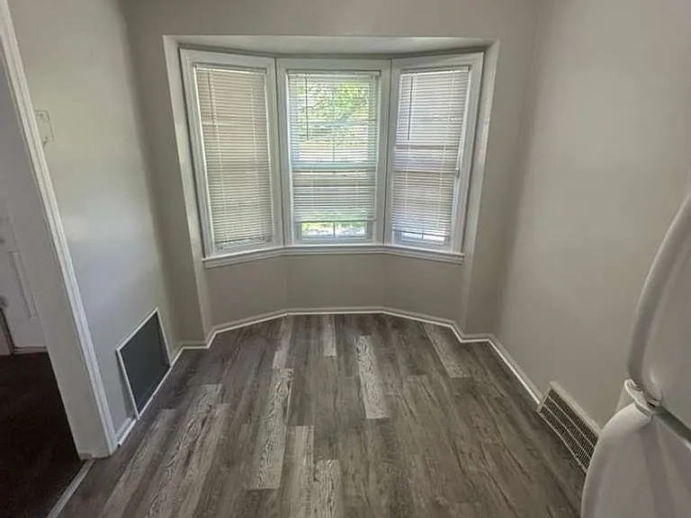 9386 Coyle St — Photo 1