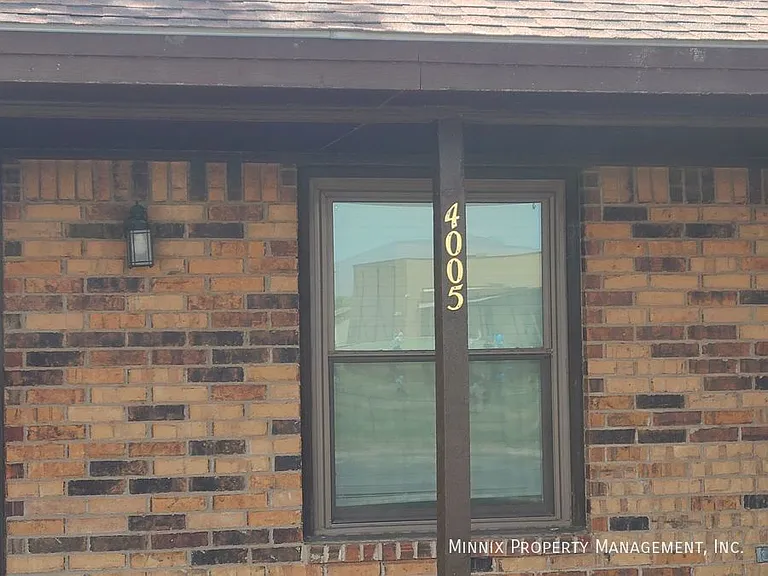 4005 Saint Andrews Dr — Photo 16