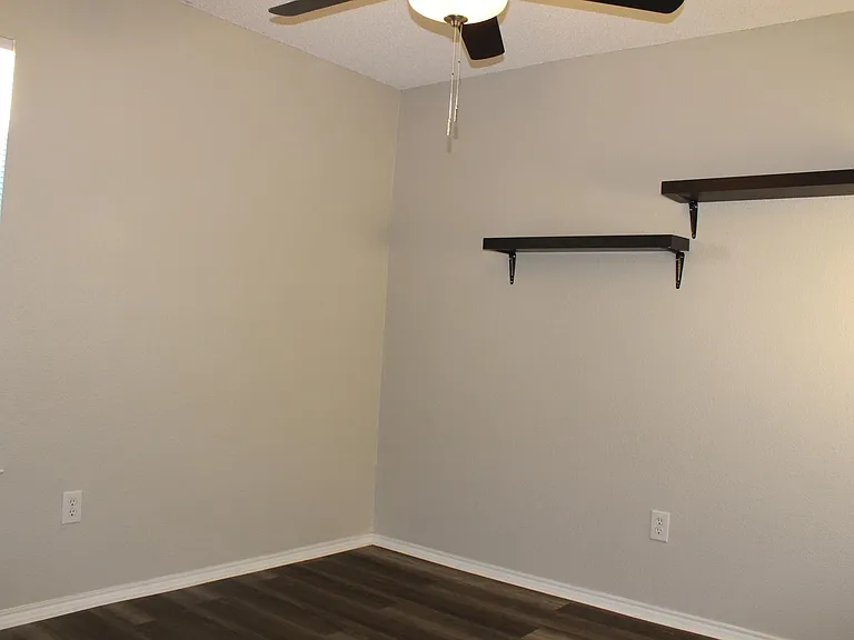 10252 Tustin Ter — Photo 12