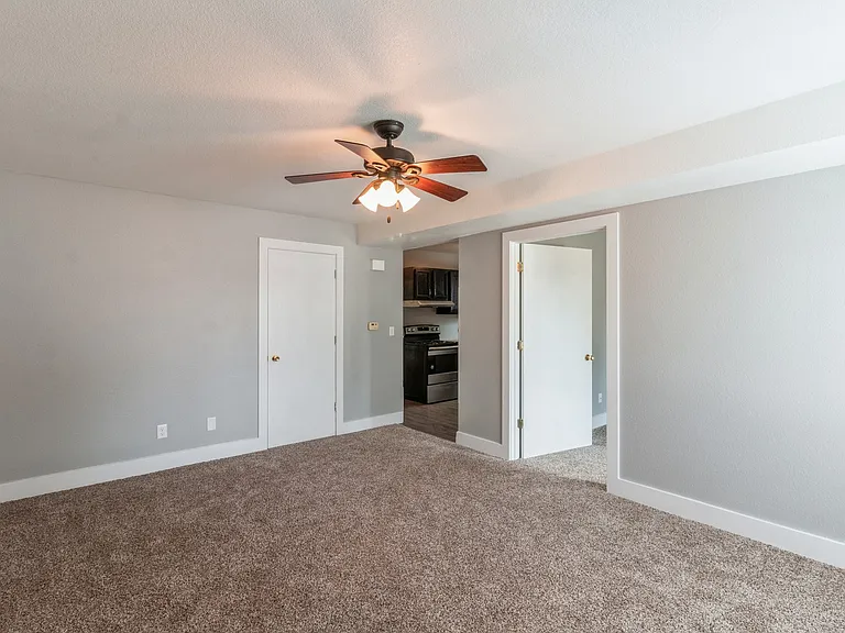 1305 Georgia Ave #5 — Photo 4