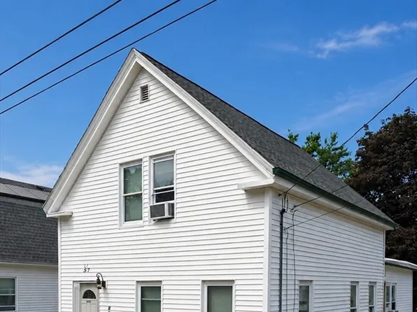 37 Adams St, Lawrence, MA 01843