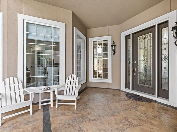 3rd image of 3615 Preserve Blvd