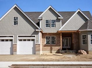 11 Girard Rd, Stoneham, MA 02180