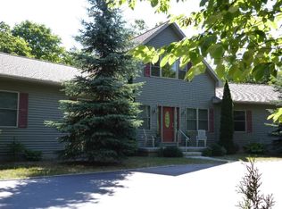 1301 E Lacomb Rd, Alpena, MI 49707