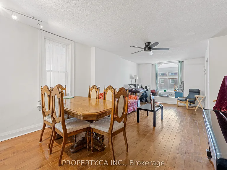 126 Stephenson Ave — Photo 7