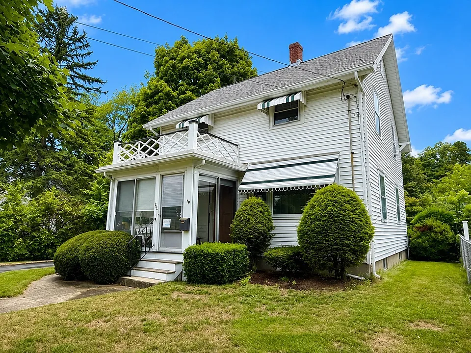 244 Grant St
