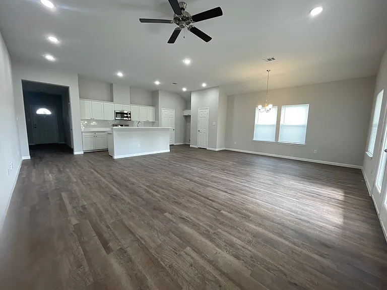 245 County Road 5017 — Photo 25