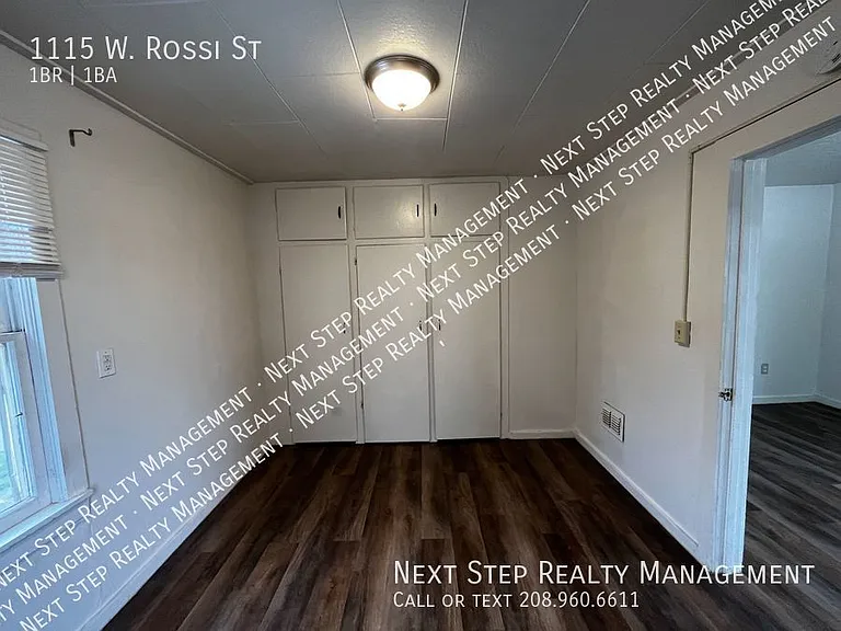 1115 W Rossi St — Photo 6