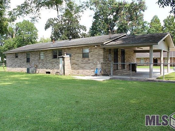 5th image of 105 Simoneaux Ln