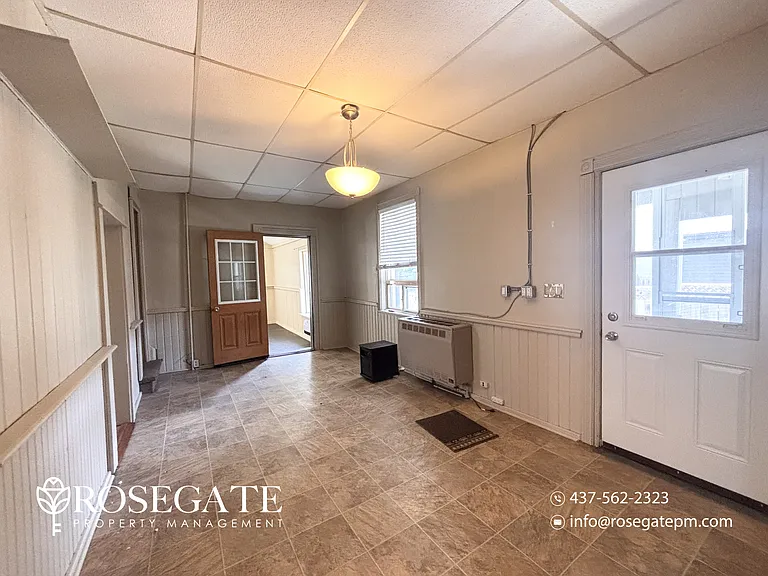 47 Gowan St #B — Photo 9