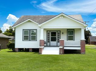 1109 Simon St, Vacherie, LA 70090