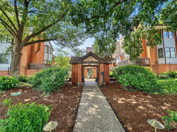 4464 Lindell Blvd APT 11, Saint Louis, MO 63108