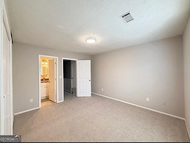 6720 Colchester Pl — Photo 8