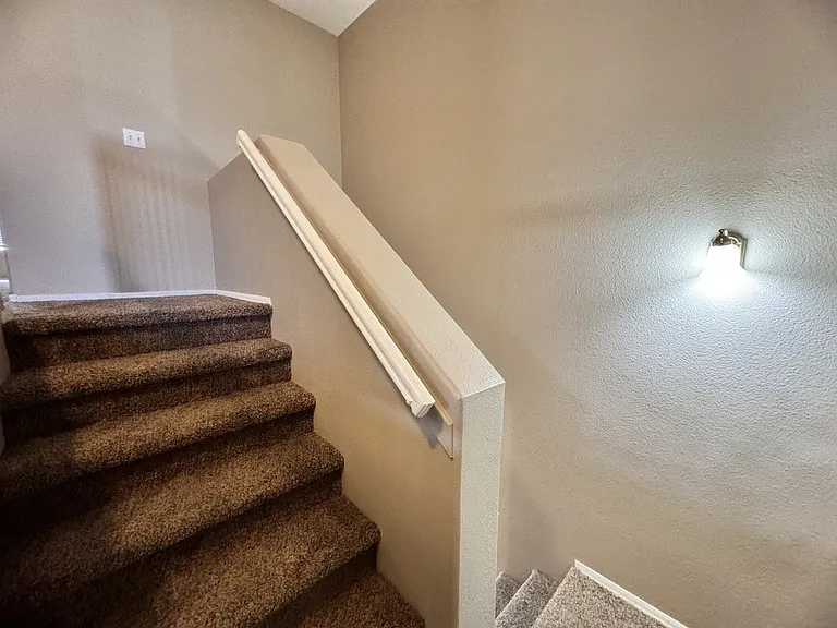 10453 N 76th Dr — Photo 9