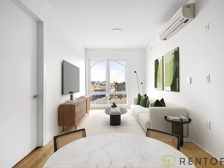 210 Greenpoint Ave #6C — Photo 1