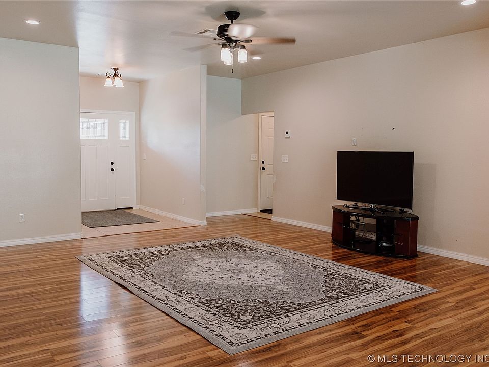 692 Gibson Pl, Mannford, OK 74044 MLS 2322449 Zillow