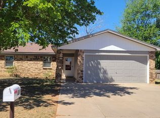 524 Merrill Dr, Clovis, NM 88101