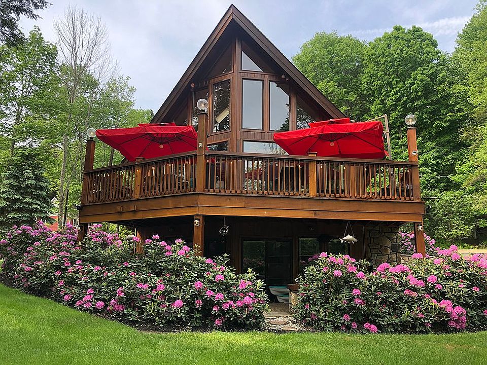 105 River Road