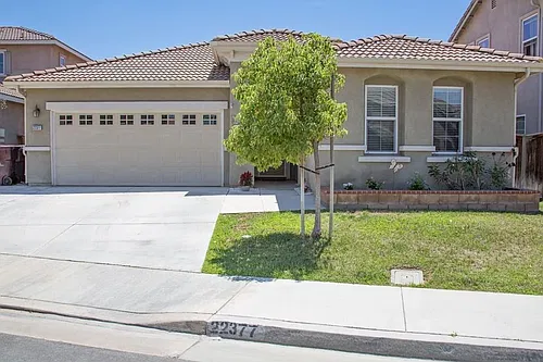 22377 Witchhazel Ave Photo 1
