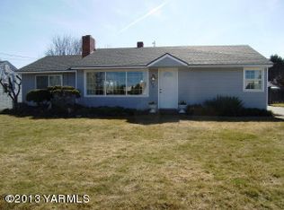2606 Clinton Way, Yakima, WA 98902