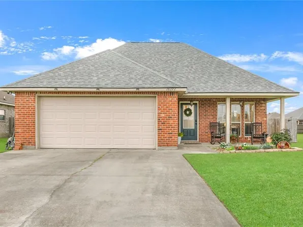 28272 Lake Salvador Dr, Livingston, LA 70754