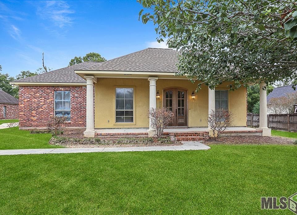 1st image of 13327 Sunny Ln
