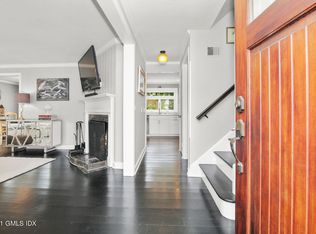 28 Bayside Ter, Riverside, CT 06878