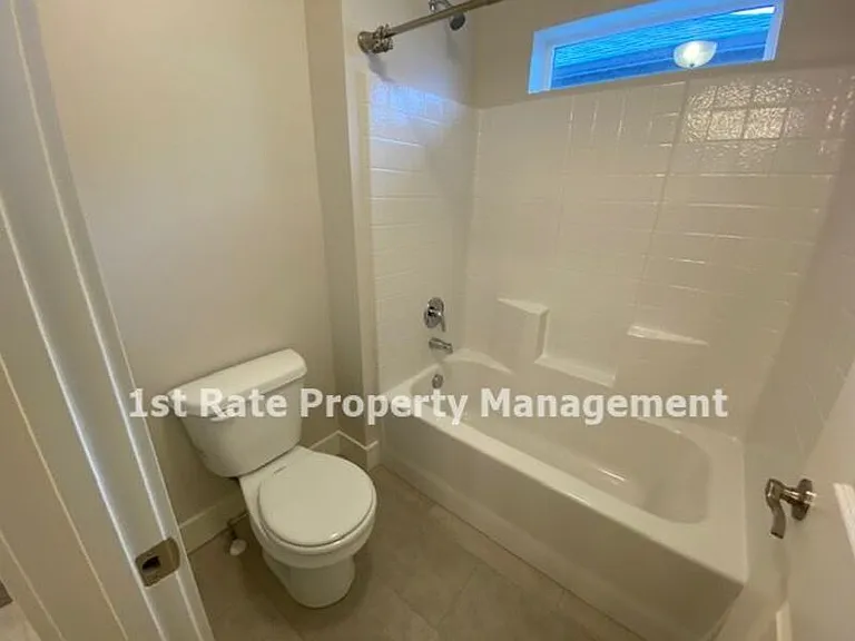 399 S Academy Ln — Photo 14