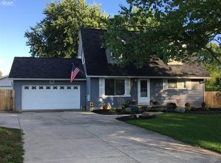1031 Ramsgate Rd, Flint, MI 48532