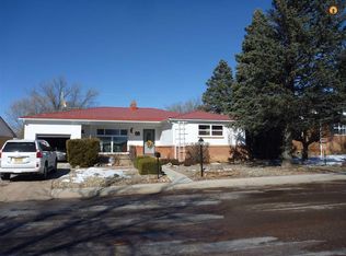 862 Sperry Dr, Las Vegas, NM 87701