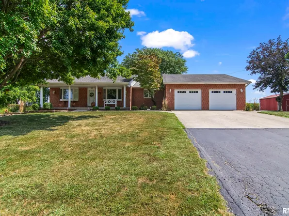 5622 N Lake Rd, Springfield, IL 62711