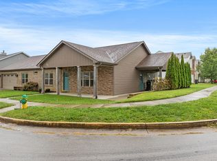 1037 Applecross Dr, Lexington, KY 40511