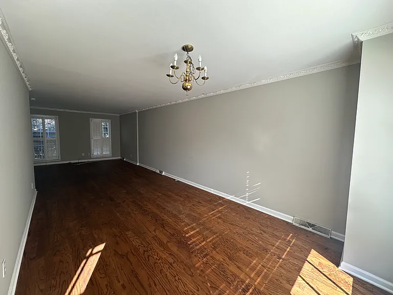 80 Legare St — Photo 11