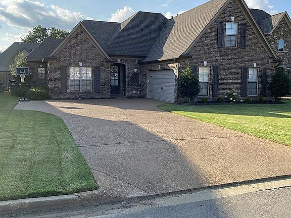 2nd image of 3505 Enclave Dr