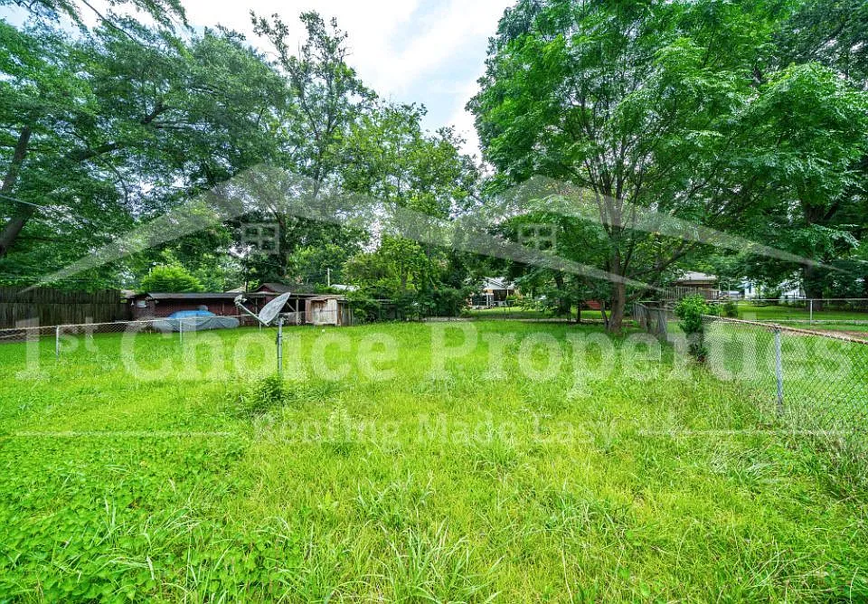 1211 13th Street North Bessemer, Al 35020 - 1 — Photo 2