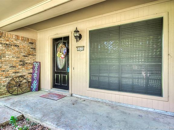 4th image of 5075 Town North Dr