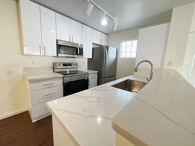 91-1203 Kaneana St #B — Photo 20