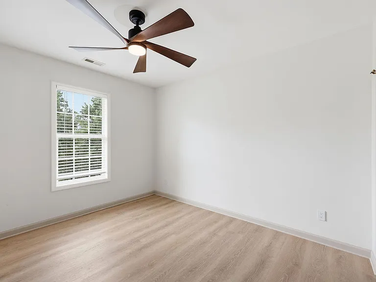 42 Sonora Dr — Photo 36