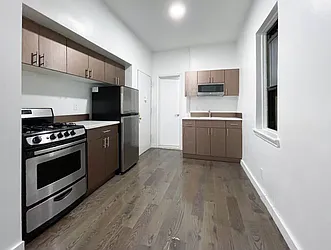 Rented by Nolita Group