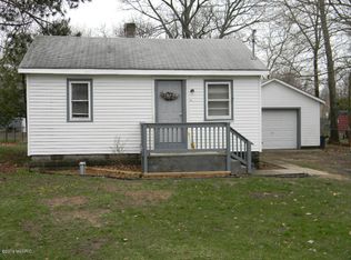 3885 Buck St, Muskegon, MI 49444