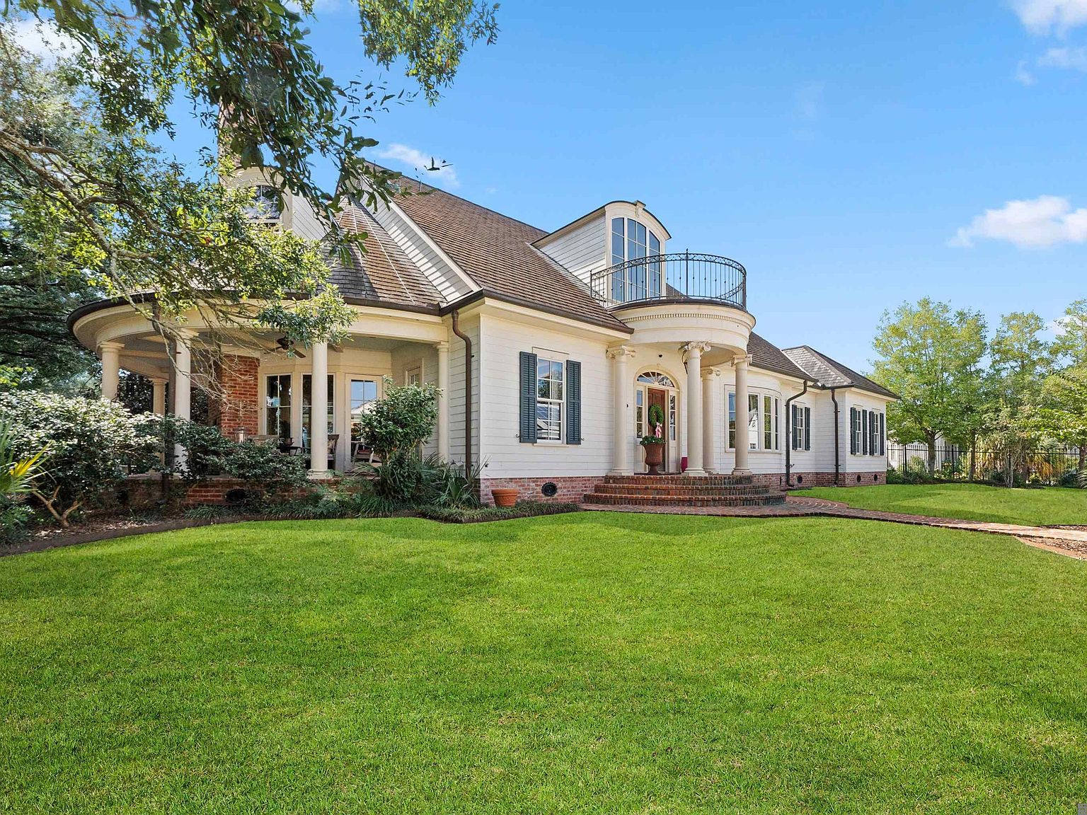 212 Iberville St, Donaldsonville, LA 70346 | Zillow