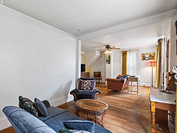 5th image of 814 6th St