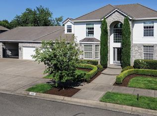 3469 River Pointe Dr, Eugene, OR 97408