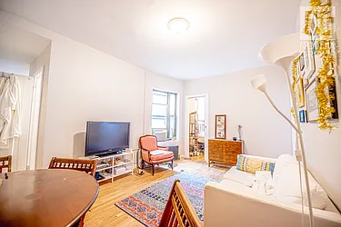 Rented by Nolita Group