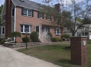 2 Edwards Rd, Wilmington, MA 01887