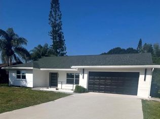 2928 SE Bella Rd, Port Saint Lucie, FL 34984
