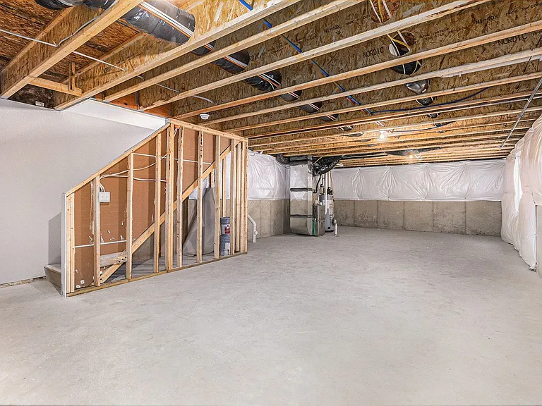 507 Burr St — Photo 19