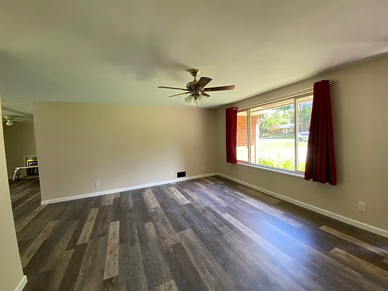 5115 Crispy Dr — Photo 6