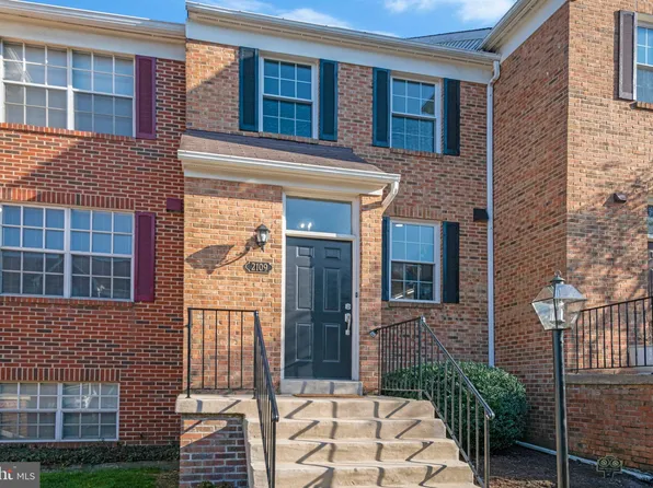 2109 Hutchison Grove Ct, Falls Church, VA 22043